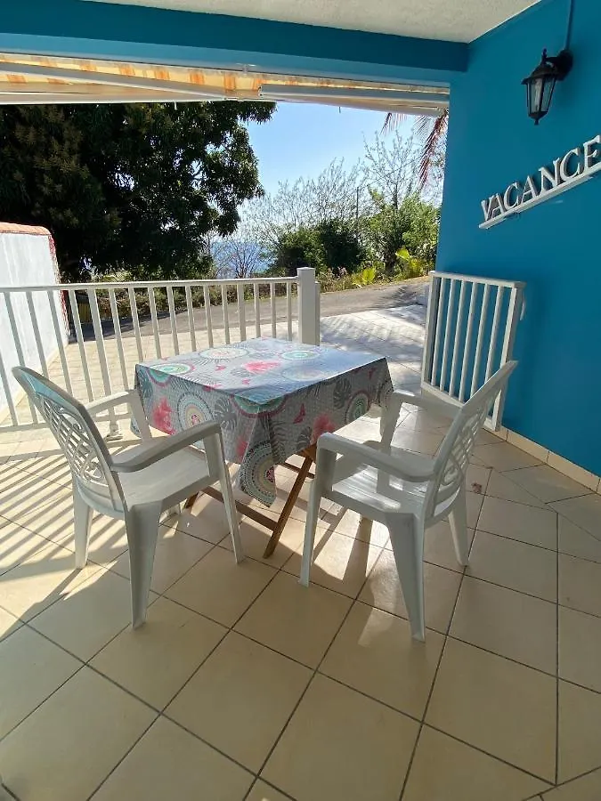 Dom wakacyjny Bas De Villa Vacances Ocean Le Carbet